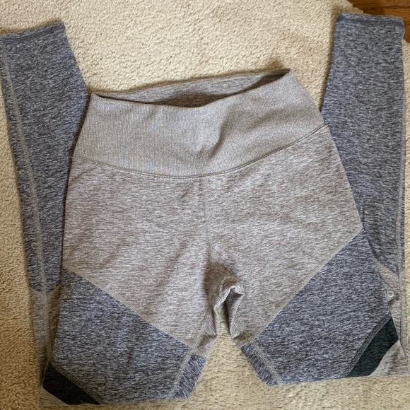 ALO Yoga Pants - High waist- Alo soft “Sheila” leggings by Alo Yoga